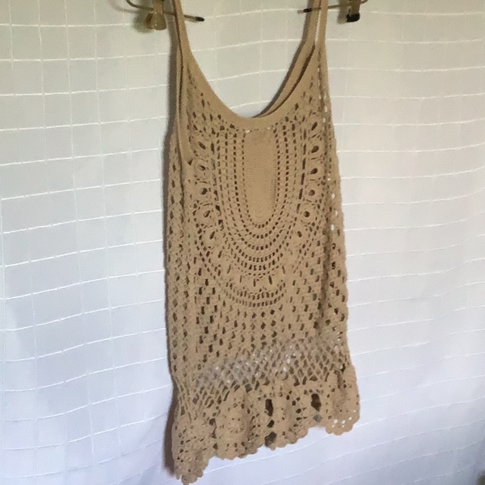 Newport News size large tank